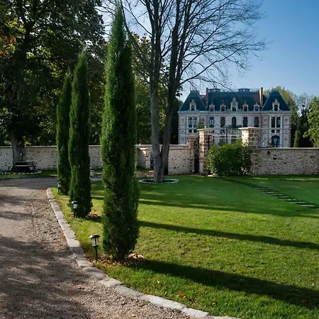 Le Clocher De La Duchesse