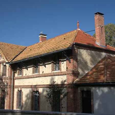 Bed & Breakfast Le Clocher De La Duchesse Bonnelles